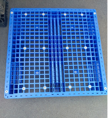 Pallet nhựa
